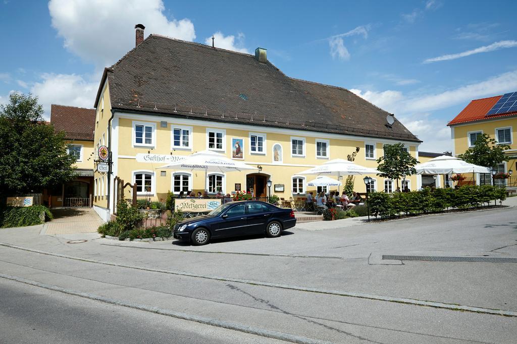 Hattenhofen  Hotel Eberl מראה חיצוני תמונה
