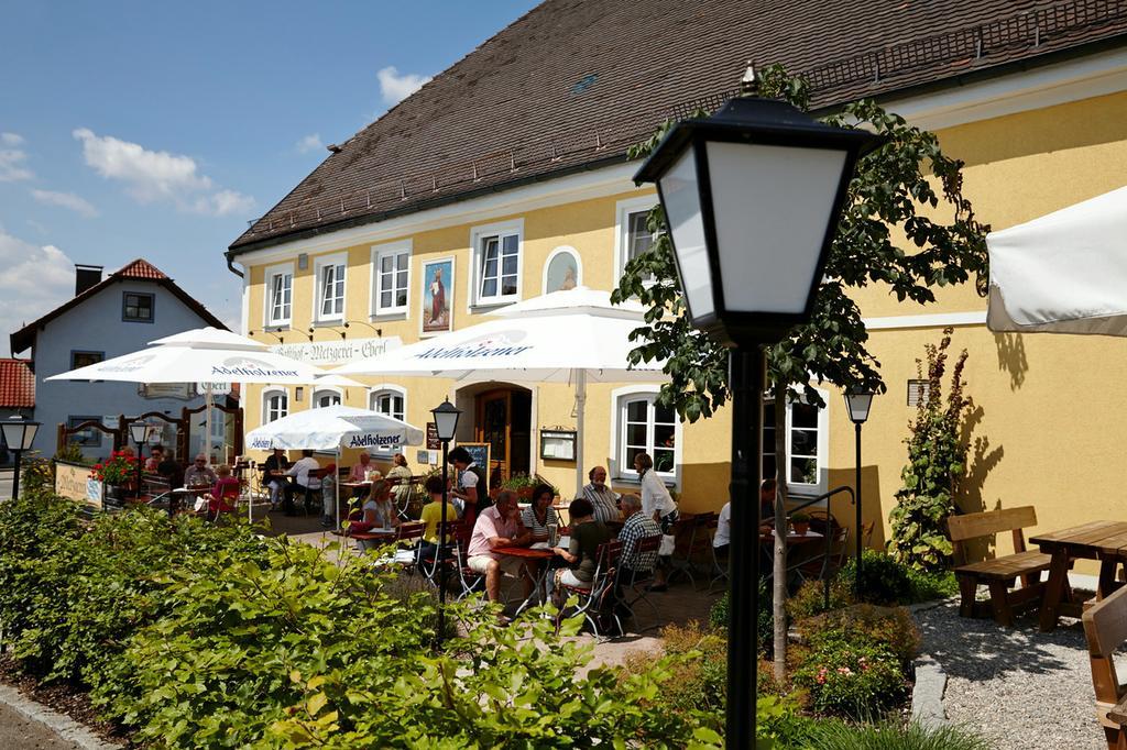 Hattenhofen  Hotel Eberl מראה חיצוני תמונה