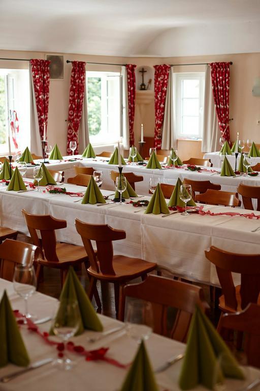 Hattenhofen  Hotel Eberl מראה חיצוני תמונה