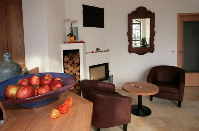 Hattenhofen  Hotel Eberl מראה חיצוני תמונה